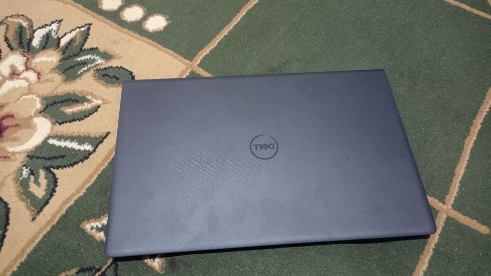 Yangi Dell noutbugi sotiladi