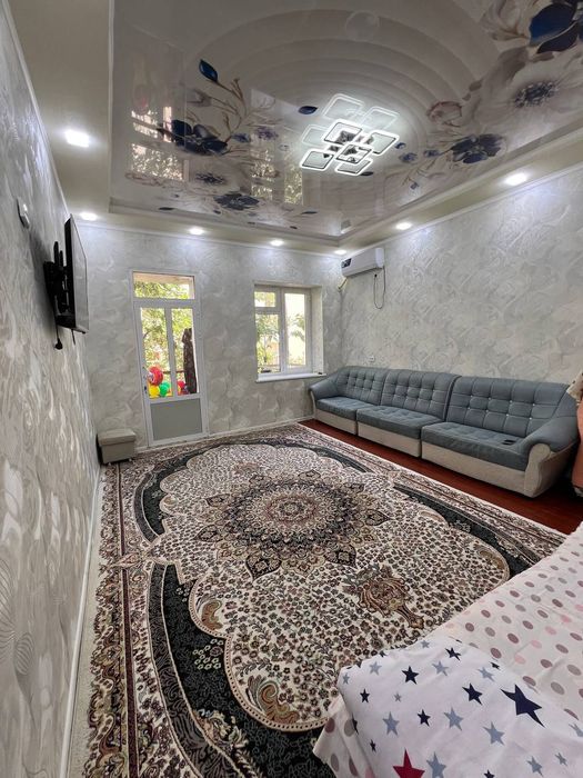 3/2/2 сотилади 70м²