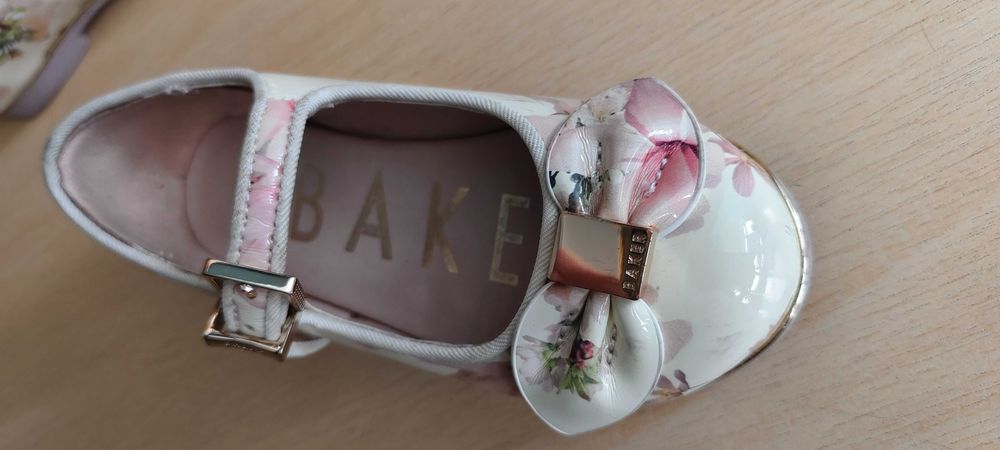 Туфельки нарядные 23 р.