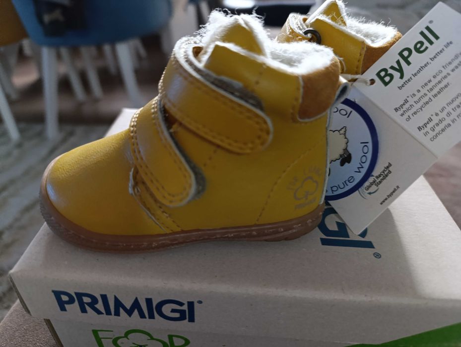 Обувки Primigi с вълна