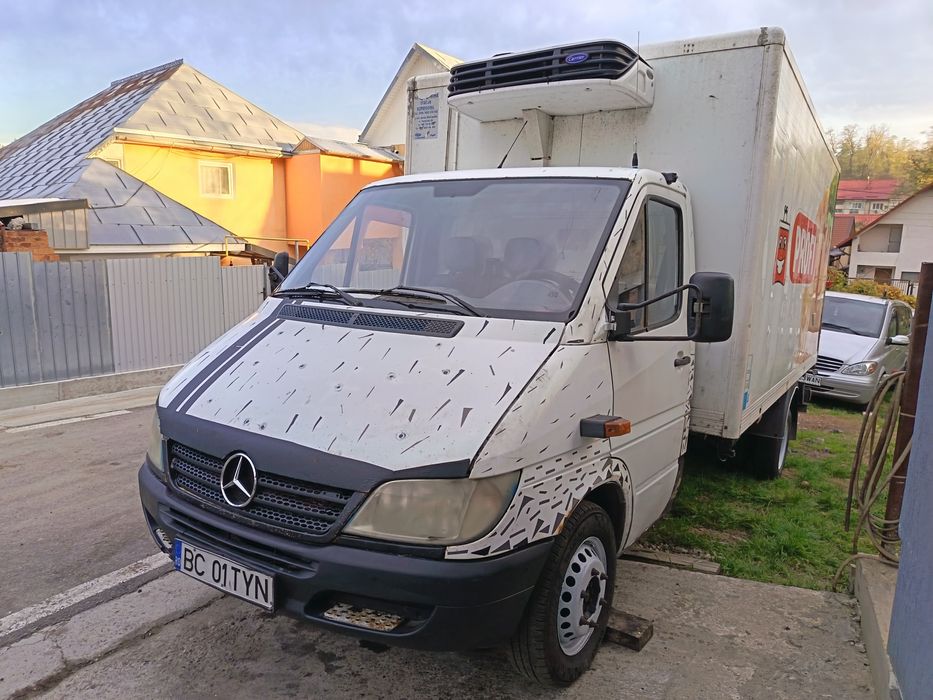 Mercedes Sprinter 616cdi frigorific, lift, 3500kg
