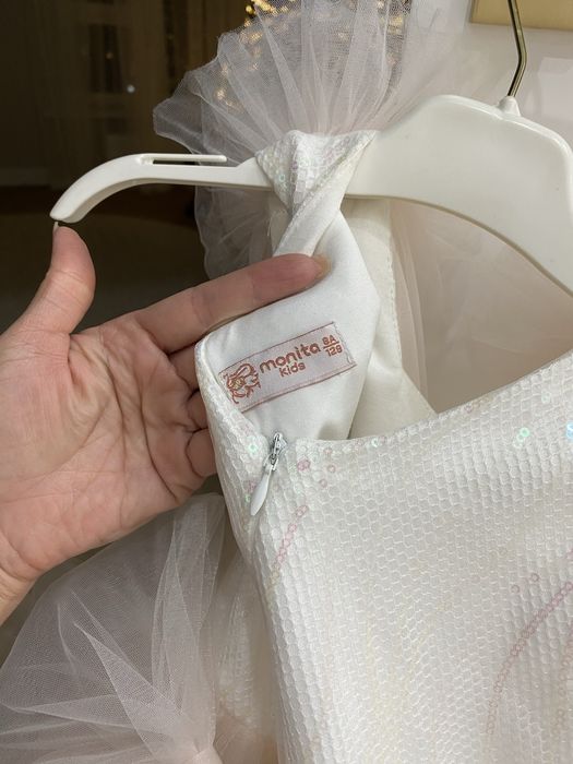 Платье нарядное