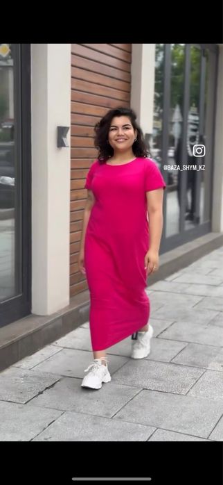 Продам платье с бантиком на спине