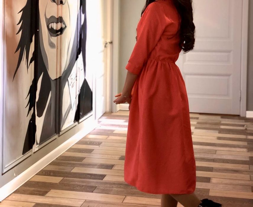 Платье элегантное