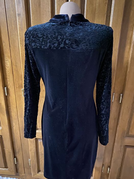 Rochie catifea cu model