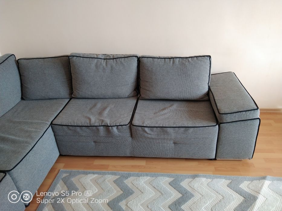 Холова гарнитура Виденов с маса и килим