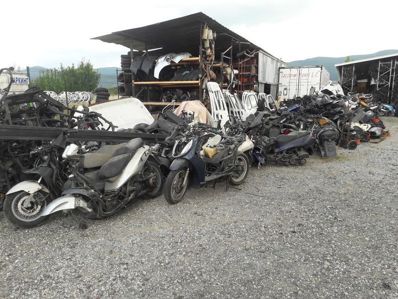 Kymco People Кимко Пипъл Пеопле Скутер мотопед мотор НА ЧАСТИ