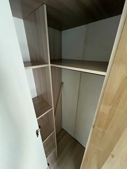 Продам шкаф и кровать