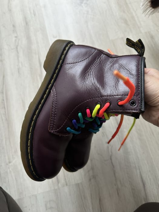 Bocanci piele naturala Dr Martens,copii