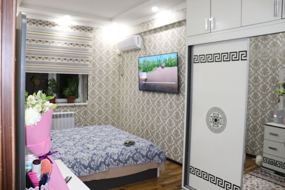 Продается 4-комнатная квартира в новостройке, учтепа 13 квартал