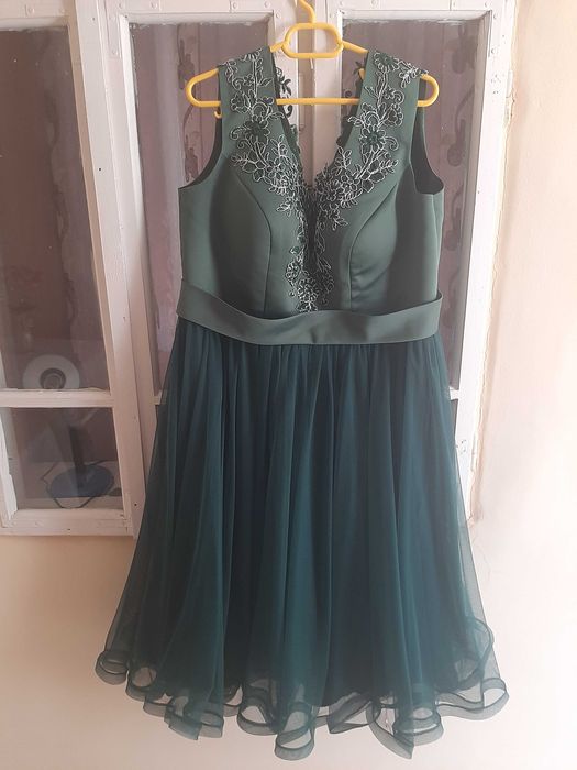 Vand rochie de ocazie marime mare