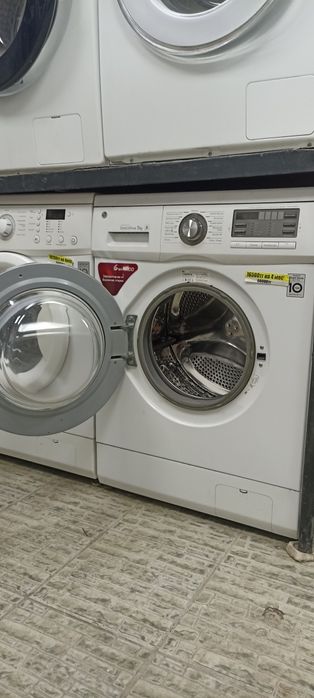 Продам стиральную машину LG