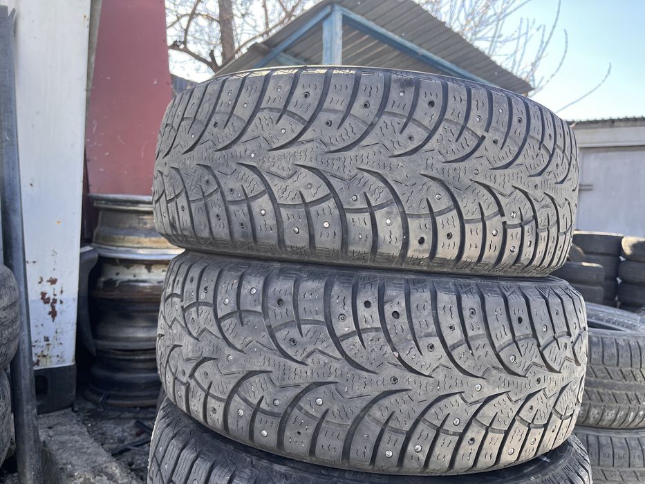 Продам зимнюю резину 185/55 R15