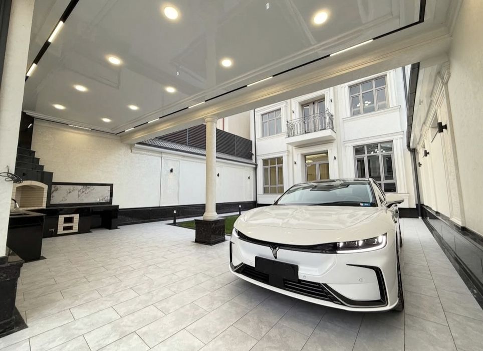 Ohunboboyev mahalla 2.6 sotix Uglavoy 6 xona 310 kv Yangi uy