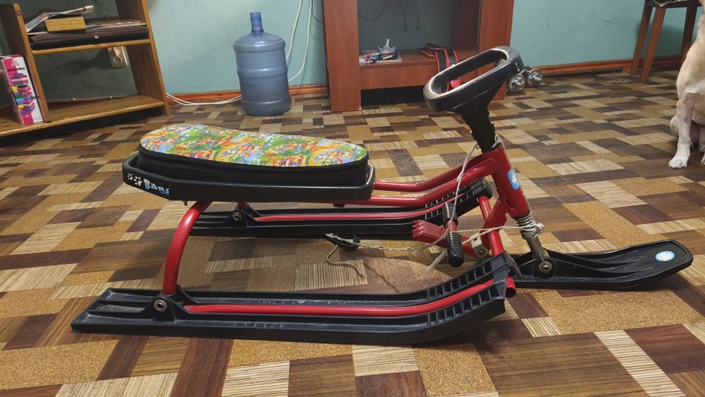Продам детский снегокат