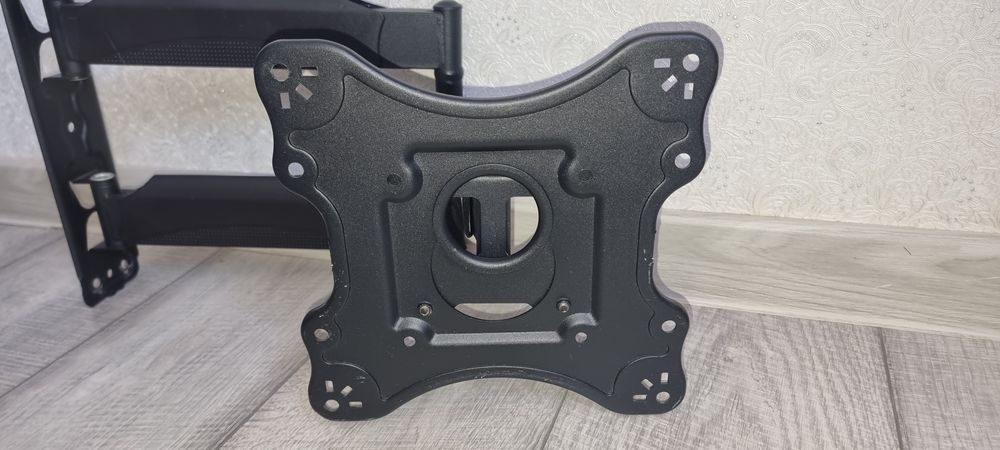 Кронштейн для ТВ