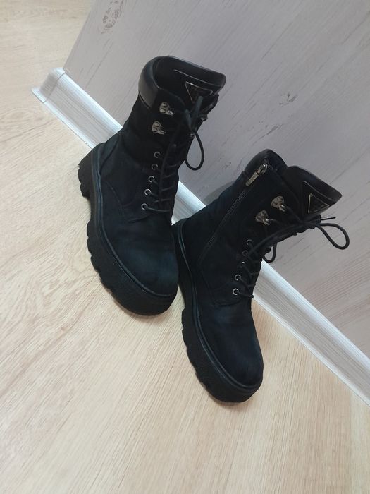 Продам зимнию обувь