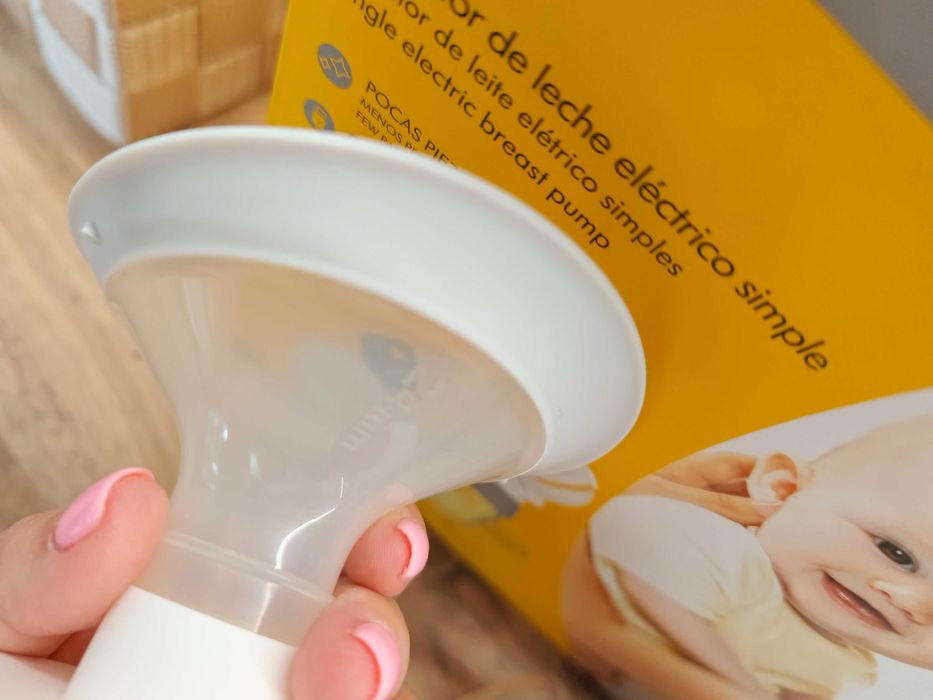Medela Единична двуфазна електрическа помпа за кърма Solo