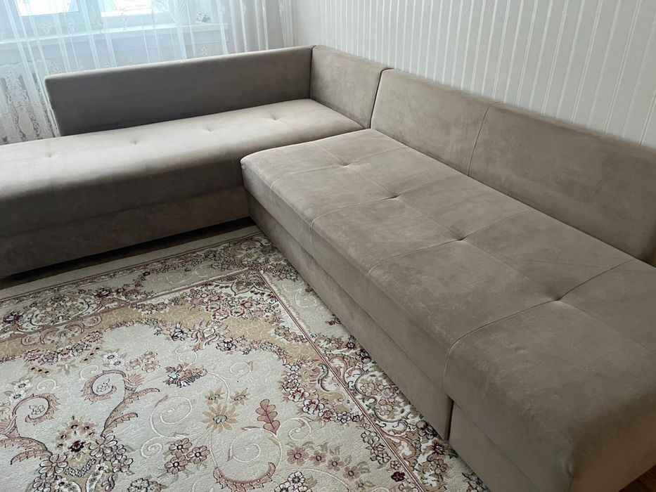 Продам угловой диван