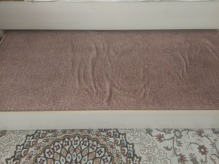 Двухъярусная кровать