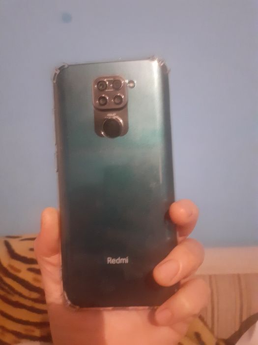 Продам редми 9 внутренний память 64гб