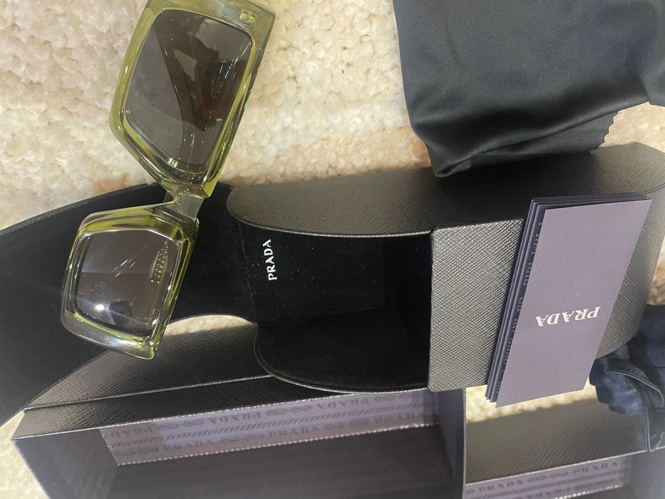 Мъжки очила. Prada