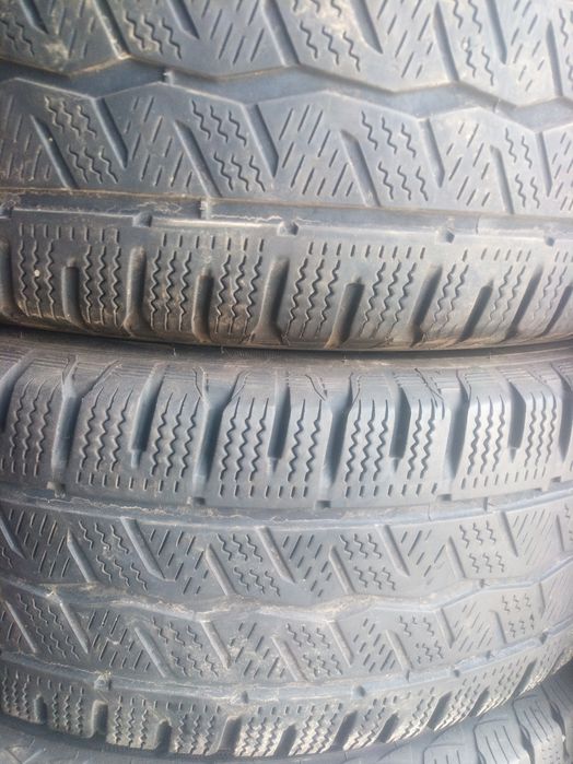 Anvelope auto noi