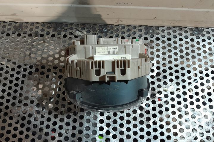 Ceasuri bord 768-040U Toyota Aygo prima generatie