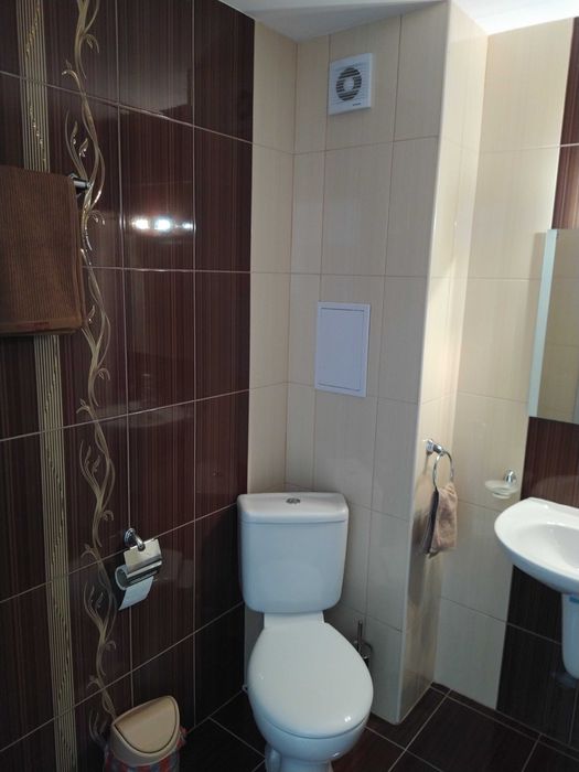 Отдава се студио под наем.