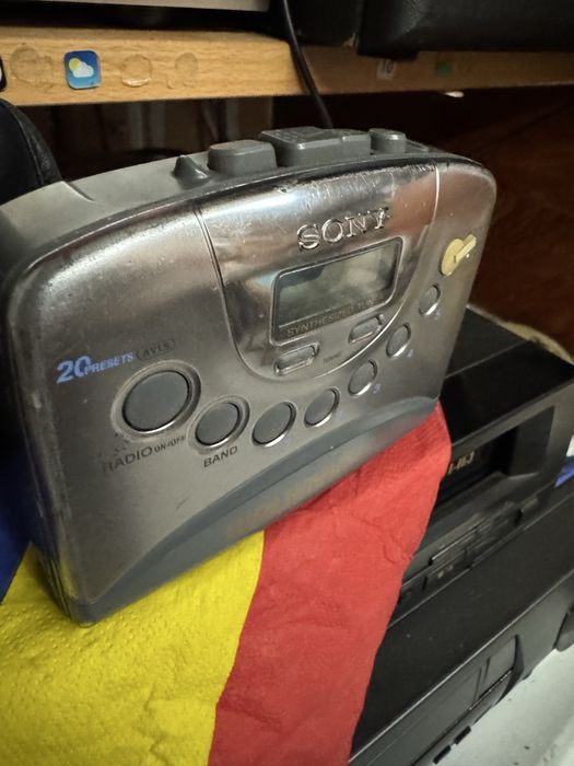 Walkman Sony functional +husa piele