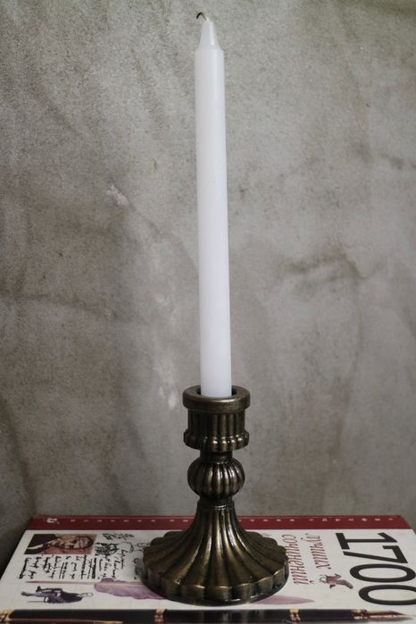 Подсвечник. Из гипса.