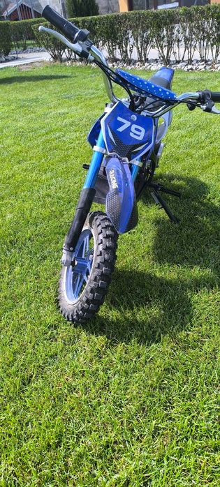 Електрически кросов мотор