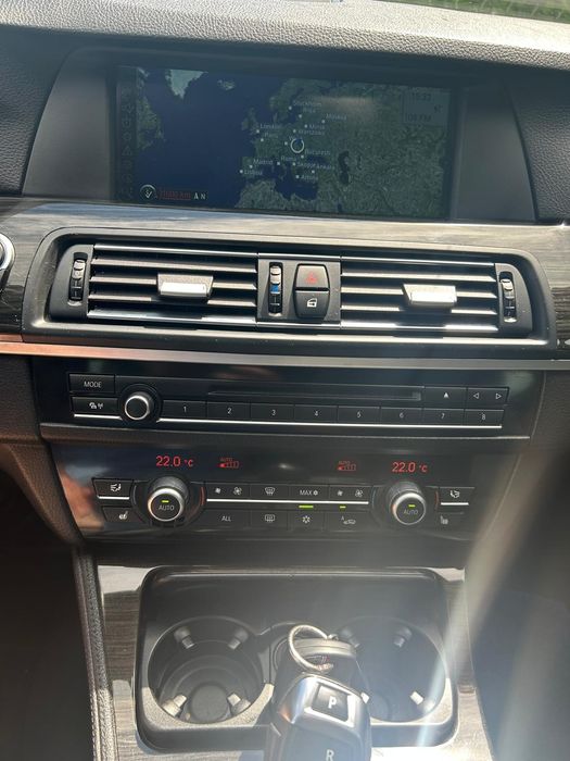BMW 520  Xdrive 218cp