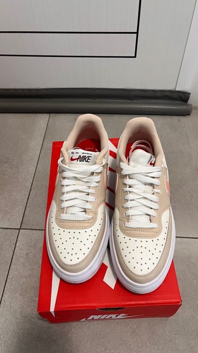 Дамски кецове Nike