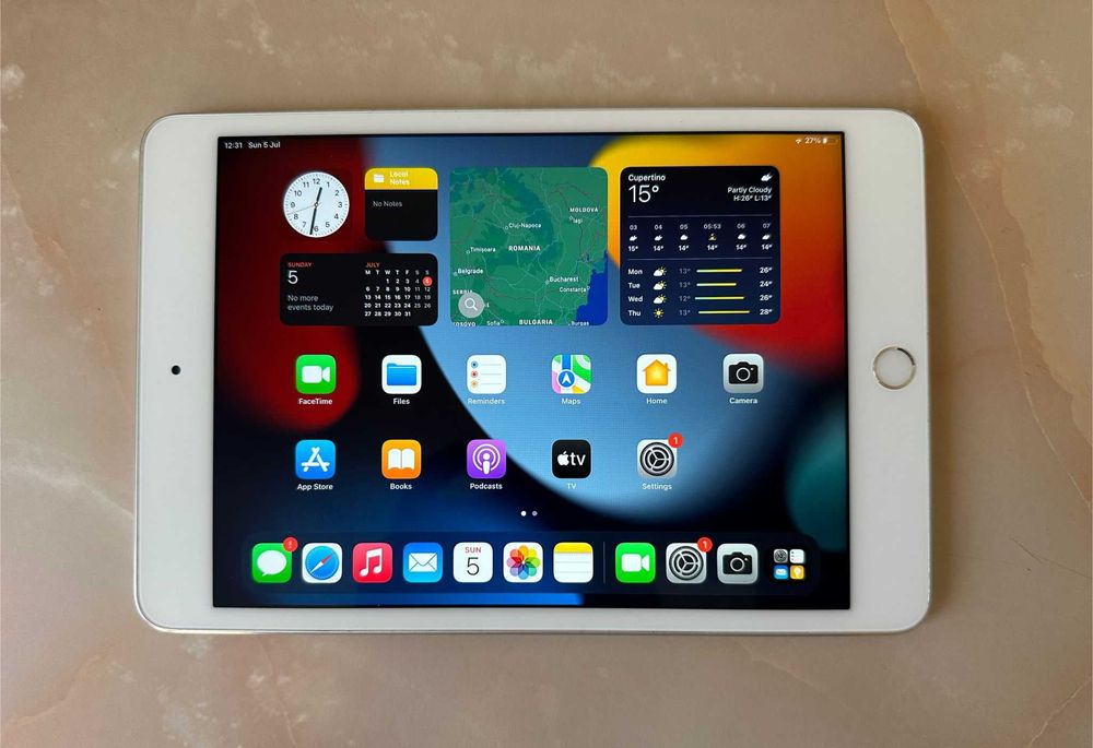 Apple iPad mini 4 Silver 128 GB