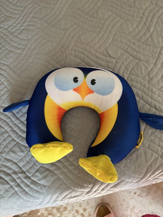 Подушка дорожная детская