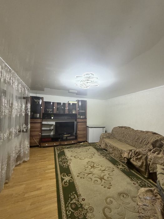 Продам дом в городе уштобе 5 комнат