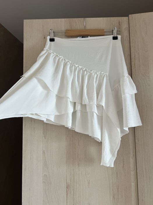 Бяла асиметрична пола Zara