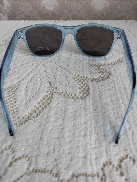 Слънчеви очила с голяма УВ защита