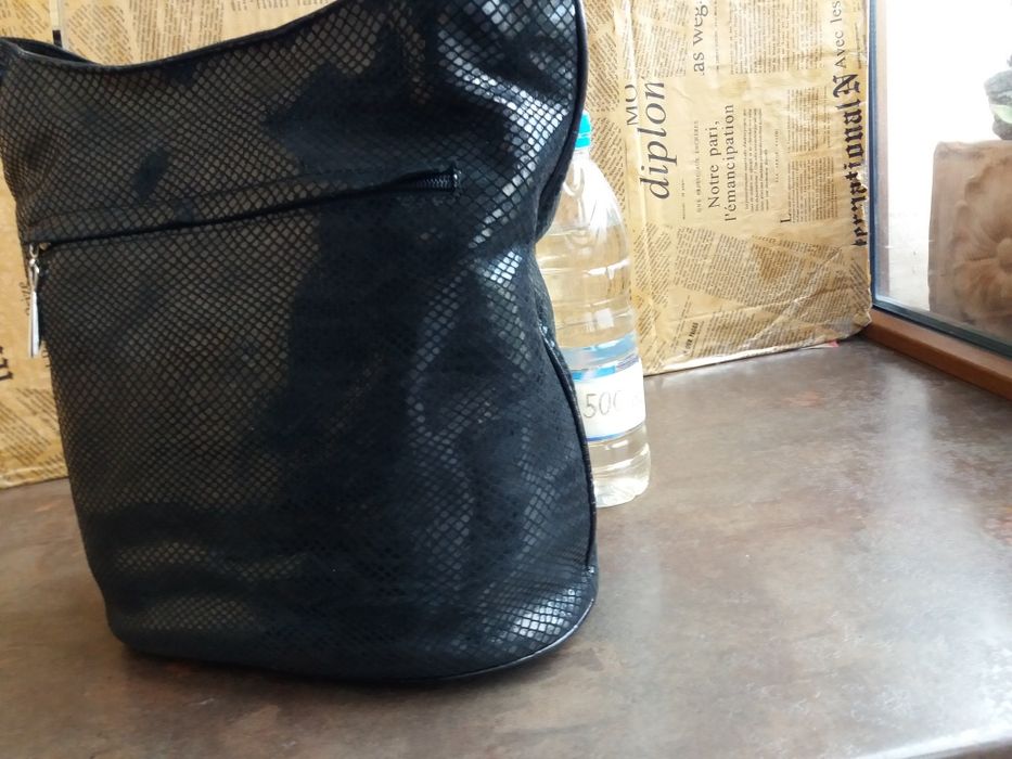 дамска чанта среден размер черна кожена чанта-естествена кожа