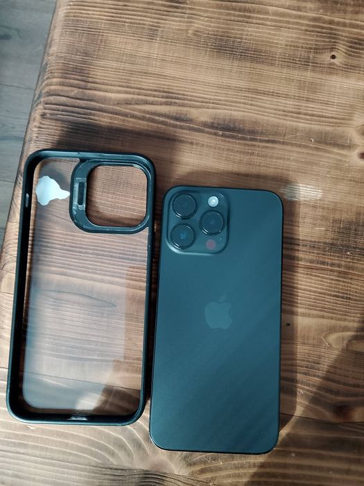 Se vinde telefon  iPhone 14pro Max de 1tera