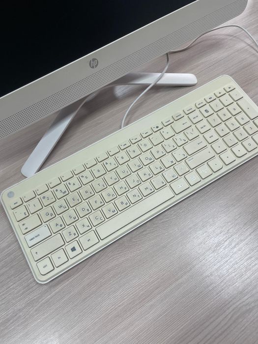 Моноблок компьютер HP All-in-One