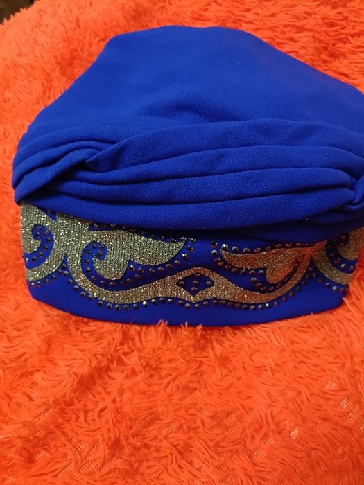 Бас киім жылы қазақша