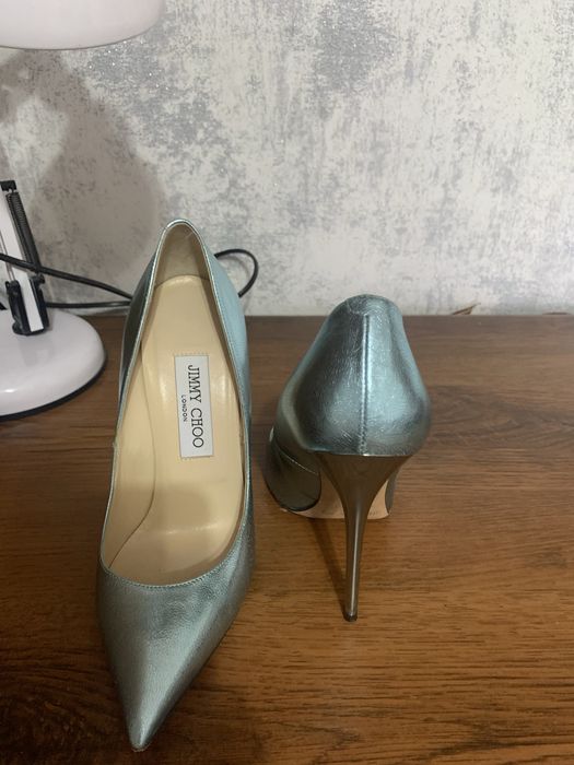 Изящные туфли от Jimmy Choo