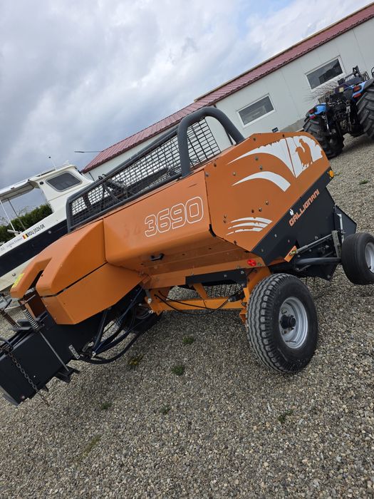 Presa de balotat balotiera Gallignani 3690 an 2015