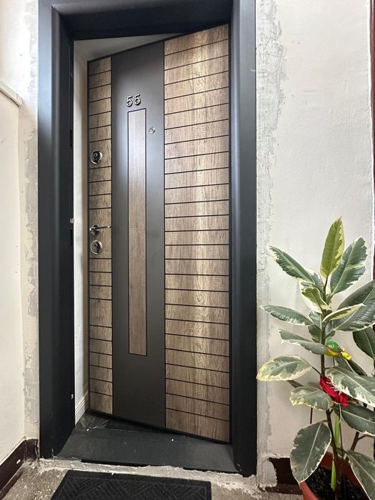 Vând apartament cu doua camere tip L