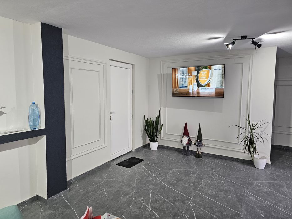 VAND HALA+Birou+Garsoniera NOUA 190 MP Calea Bucuresti 261 E81 langa C