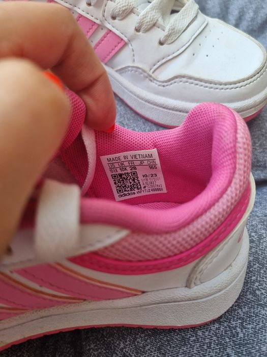 Adidas fetite nr 28