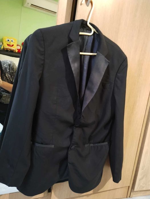 Сако Hugo boss .