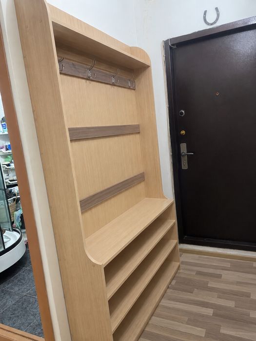 Продам прихожую бу